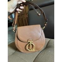 ราคา กระเป๋าสะพายข้าง Pl Louis Quatorze (29805749207)
