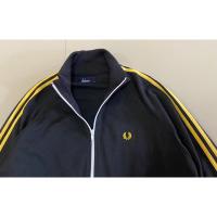 ราคา เสื้อแจ็กเก็ตแขนยาว fred perry สีดำแถบเหลือง (14399216598)