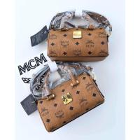 ราคา หมอนมินิ สะพายข้าง Mcm Boston Bag หมอน (49506841621)