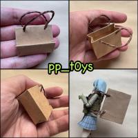 ราคา Figma โมเดลถุงกระดาษช้อปปิ้ง Shopping bag Paper bag 1:12 (Paper) (46400755684)