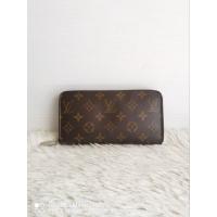 ราคา Sold‼️LV Zippy Monogram DC 10รุ่นยอดฮิต สภาพใช้งาน มือ2 ของแท้‼️ (26183489515)