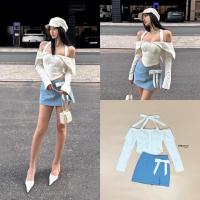 ราคา MIRALYN : Set 2 ชิ้นเสื้อสีขาวแขนยาวทรงปาดไหล่มีสายผูกคล้องคอช่วงมีปกระบายข้างๆมาคู่กับกางเกง ด้านนอกเป็นกระโปรงรอบตัว (24655563775)