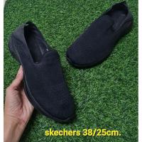 ราคา skechers แท้ มือสอง 25cm. (23851371005)