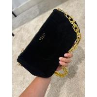 ราคา พร้อมส่ง ✅กระเป๋าGucci Cosmetic bagของแท้ 100%ทรงPouch เนื้อผ้ากำมะหยี่ (25410857255)