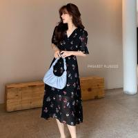 ราคา PMSWEET PLUSSIZE : PMP0556 : พร้อมส่ง เสื้อผ้าไซส์ใหญ่ คนอ้วน สาวอวบ ชุดเดรสสไตล์เกาหลี ชุดเดรสลายดอกคอวี (11620960474)
