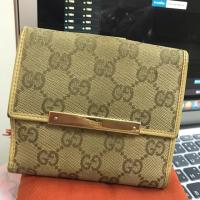 ราคา Gucci wallet มือสอง สภาพใช้งาน ของแท้%แม่ค้าใช้เองค่า (1657964083)