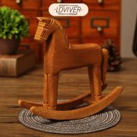 ราคา LOVIVER ไม้ม้าโยกวินเทจ สำหรับของขวัญ ตกแต่งห้องนอนหรือนั่งเล่น (50900716165)