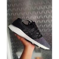 ราคา Asics SZ 43 รองเท้ามือสอง (41230614078)