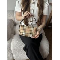 ราคา Burberry Pochette - BB พอชวินเทจแท้ (55160120961)