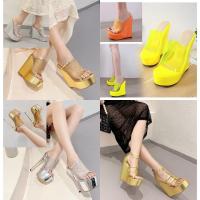 ราคา รองเท้าแบบสวมส้นสูง 5.4-6 นิ้ว ไซต์ 35-42 มี 4 รุ่น (2390406041)