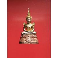 ราคา พระพุทธมหามณีรัตนปฏิมากร(พระแก้วมรกต) ลอยองค์ เนื้อเงินสามกษัตริย์ กรมสรรพสามิตจัดสร้าง พิธีพุทธาภิเษก วัดพระแก้ว ปี2539 (47803847337)