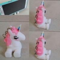 ราคา พวงกุญแจวางมือถือ ดึงขาออกมา เพื่อวางมือถือได้ค่ะ ลาย ม้าน้อย โพนี่ (My Little Pony) (1028295365)
