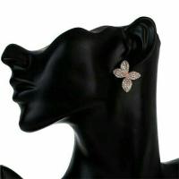 ราคา ต่างหูเพรชcz พร้อมส่ง (2059337428)