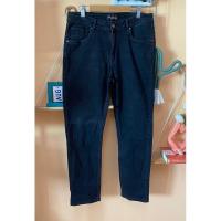 ราคา [ตำหนิป้านด้านหลังลอก] ส่งต่อกางเกงยีนส์ขายาว เดฟ สีดำ แบรนด์ Mc Jeans ของแท้ มือสอง ผ้ายืดได้ค่ะ เอวก่อนยืด 30 (27057066362)