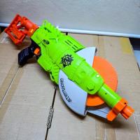 ราคา บดขยี้ฝูงซอมบี้ด้วยจักรกลสุดโหด! Nerf Zombie Strike Ghoul Grinder Blaster (52858324387)