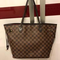 ราคา Louis vuitton สะพายไหล่ ของแท้1000% มีถุงผ้าให้ สภาพดี มีดัดทรงแถมให้ฟรี สนใจติดต่อได้ (2598191879)