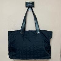 ราคา กระเป๋ามือสอง ของแท้ มีการ์ด CHANEL New travel line Tote Bag Nylon Black สภาพดี (26477225041)