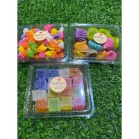 ราคา ขนมไทย ขนมสร้างอาชีพ อาลัวใหญ่/อาลัวจิิ๋ว/วุ้นกรอบลังละ 20กล่อง (24776391126)