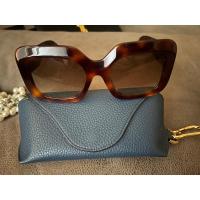 ราคา LOEWE Sunglass ของแท้สภาพ90% (13099284550)