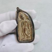 ราคา พระลีลาฝักดาบ กรุวัดพระศรีรัตนมหาธาตุ พิมพ์ใหญ่ เนื้อชินสนิมแดง (18589448237)