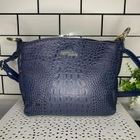 ราคา pierre Cardin คอสบอดี้ มือสอง (51107221971)