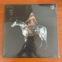 ราคา (พร้อมส่ง) แผ่นเสียง Beyonce Renaissance ,Collector's Edition 2x Vinyl, Photo Book+Poster มือหนึ่ง ซีล (19184438140)