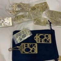 ราคา พวงกุญแจ Coach ของแท้ Metal Gold (49260519028)