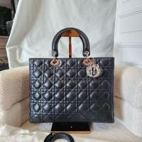ราคา Dior lady black lambskin (29970054951)