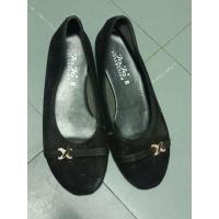 ราคา รองเท้าคัชชูสีดำ ใส่ไปเรียน ใส่ทำงาน มือ2 (29751473846)