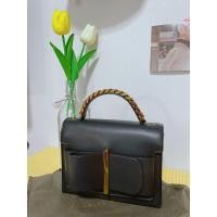 ราคา charles&keith รุ่นหน้าโบว์ ยังใหม่กริบไม่ค่อยได้ใช้ งดต่อ (7059275031)