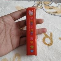 ราคา แม็กเย็บกระดาษ สีแดง ลาย Hello Kitty ไม่มีลูกแม็ก มีสนิมนิดนึง (42669674472)