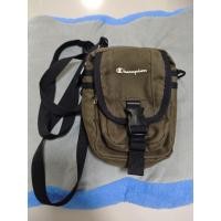 ราคา CHAMPION CROSSBODY BELT BAG มือสองของแท้ (55209839049)