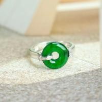 ราคา แหวนหยกเขียวจักรพรรดิ์ตัวเรือนทองคำขาวแท้18k Size :53mm. (27974217757)