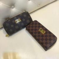 ราคา กระเป๋าตังค์หลุยส์ (29990090)