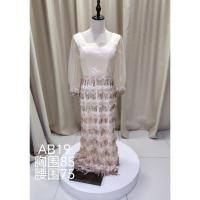 ราคา ชุดแต่งงาน/ Dinner Dress มือสอง 90% เหมือนใหม่ (AB19) L~XL/Newest News สําหรับขาย 9成新款 (44809690244)
