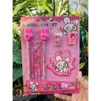 ราคา ชุดเครื่องเขียนเซ็ตเล็กลายน่ารักพร้อมส่งเซ็ตกลาง5ชิ้น (27125960807)