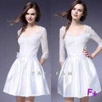 ราคา ราคา 280 บาท เดรสลูกไม้ แขนสามส่วนมีซับ ตัดต่อด้วยผ้าไหมสีขาว (11779206)