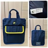 ราคา ส่งต่อ กระเป๋า fila สีกรม ขนาด 9.5 x 11.5” (42008804091)