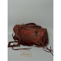 ราคา กระเป๋าสะพาย Balenciaga twiggy สีน้ำตาล มือสองของแท้ (41276181793)