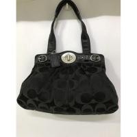 ราคา กระเป๋ามือสอง ของแท้ Coach Tote Bag Satin Patent Leather Black Signature สีดำ ขนาด 12 นิ้ว พร้อมส่ง (14849359527)
