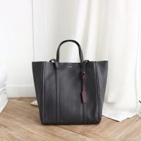ราคา VARYN - Elsie vertical tote กระเป๋าหนังแท้ (2863755937)