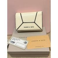 ราคา ของแท้ 100% ประเป๋าสตางค์ Charles & Keith (28943149672)