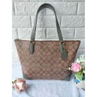 ราคา Coach F29208 Tote Zip Top 14" เขียวเหนี่ยวทรัพย์ (7308151198)