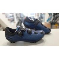 ราคา รองเท้าปั่นจักรยานเสือภูเขา MTB SIDI EAGLE 10 Color : IRIDISCENT BLUE Size : 40 (40824316847)