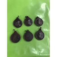 ราคา เหรียญหลวงปู่ฝั้น อาจาโร เนื้อทองเหลืองรมดำ (12002451308)