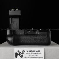 ราคา ( Used!! ) Canon Battery Grip BG-E8 For Canon EOS 550D, 600D, 650D, 700D, T2I, T3I, T4I, T5I <Mint> (58060147927)