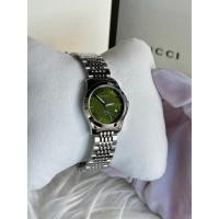 ราคา Gucci 126.5 G-Timeless บอกวันที่ หน้าปัดเขียวมรกต สีหายาก (29982925513)