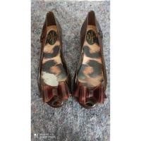 ราคา Vivienne Westwood มือสอง สภาพตามการใช้งาน (3779224578)