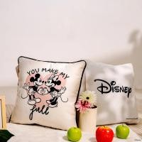 ราคา SB Design Square หมอนอิง DISNEY รุ่น Collection วาเลนไทน์ ลาย Mickey Mouse & Minnie mouse ผ้าสีครีม (45x15x45 ซม.) แบรน (24058025295)