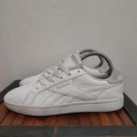 ราคา Reebok ขาวล้วน แท้ มือสอง (15082843144)